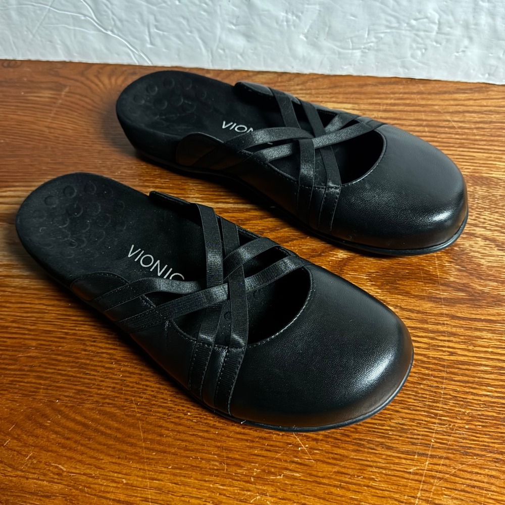 Vionic Claire Black Leather Crisscross Strap Mules TVW5271 Womens 10 Orthopedic